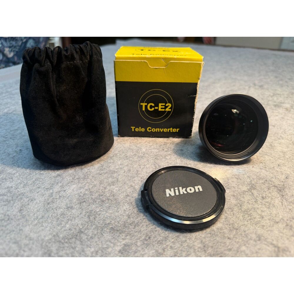 Nikon TC-E2 2x Teleconverter Lens Kit - Boxed with Caps & Pouch (28mm Thread)